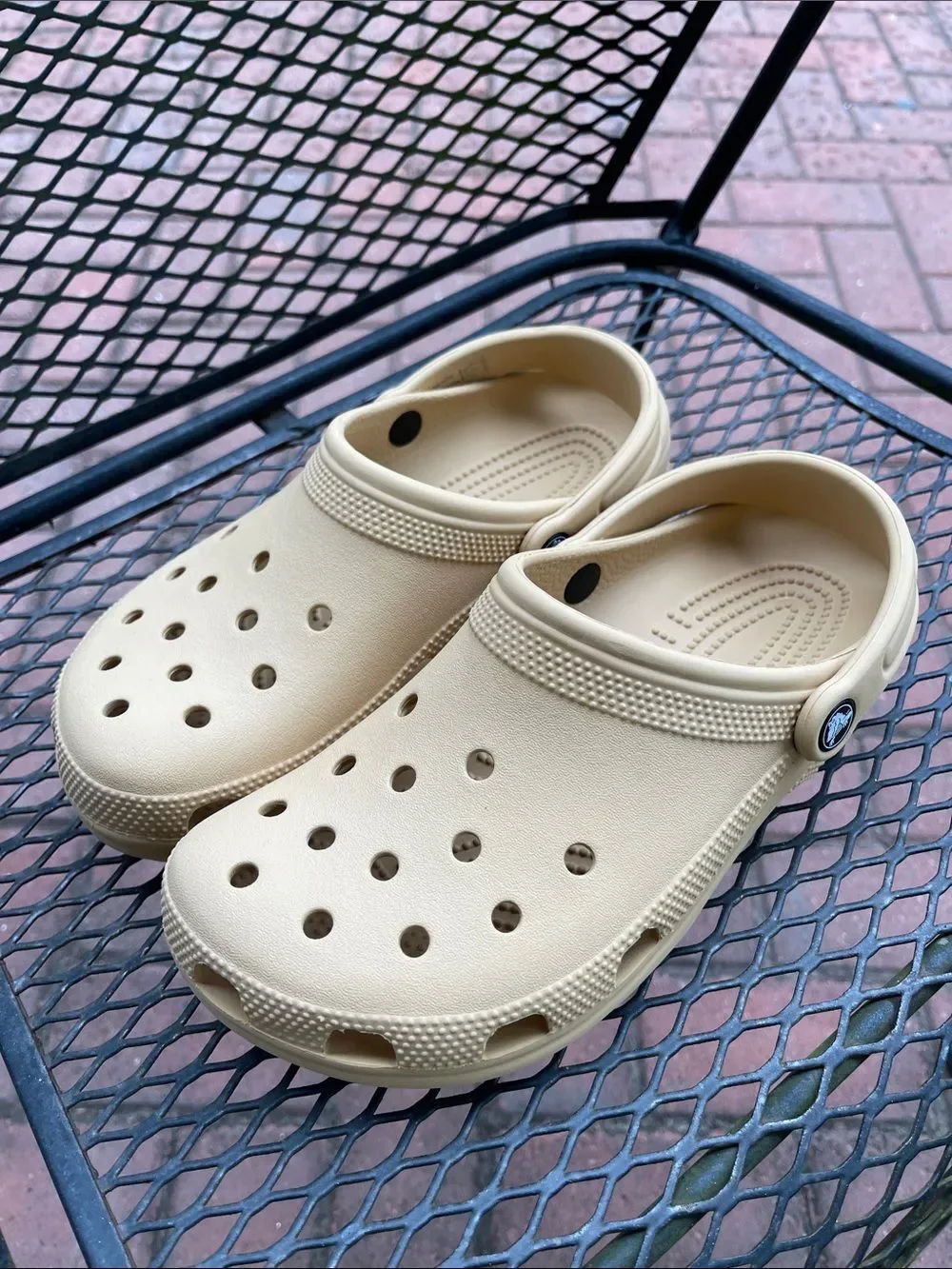 Crocs Men's Wheat Classic Clog Unisex Men’s 7 Women’s 9 Style # 10001